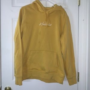 Men’s Yellow Hollister hoodie